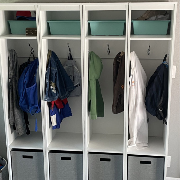 【Furniture】Mcalmont 59'' Wide Hall Tree (Set of 4)